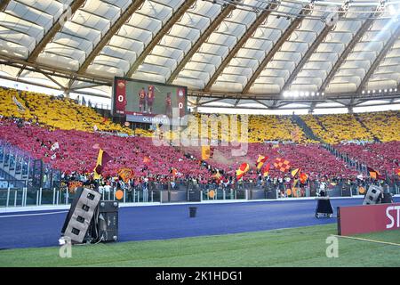Rome, Italy. 18th Sep, 2022. Roma’s supporters  during football Serie A Match, Stadio Olimpico, Roma v Atalanta, 18 September 2022 (Photo by AllShotLive/Sipa USA) Credit: Sipa US/Alamy Live News