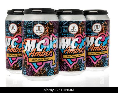 Winneconne, WI - 18 September 2022: A package of Mob Craft mc amber beer on an isolated background. Stock Photo