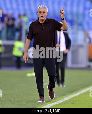 Rome, Italy. 18th Sep, 2022. Roma's head coach Jose Mourinho is seen during a Serie A football match between Roma and Atalanta in Rome, Italy, on Sept. 18, 2022. Credit: Augusto Casasoli/Xinhua/Alamy Live News