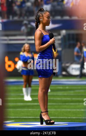 Los Angeles Rams safety Nick Scott (33) runs during an NFL football game  against the Atlanta Falcons Sunday, Sept. 18, 2022, in Inglewood, Calif.  (AP Photo/Kyusung Gong Stock Photo - Alamy