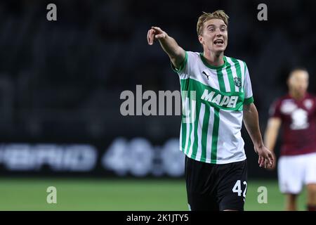 Kristian Thorstvedt of Us Sassuolo gestures during the  Serie A match beetween Torino Fc and Us Sassuolo at Stadio Stadio Olimpico on September 17, 2022 in Turin, Italy . Stock Photo