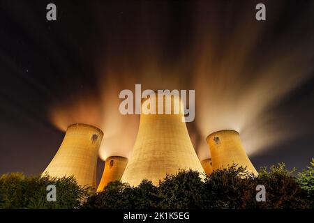 Cooling Towers at Drax Power Station near Goole,North Yorkshire,UK Stock Photo