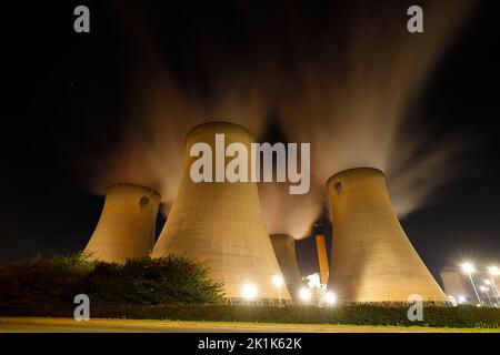 Cooling Towers at Drax Power Station near Goole,North Yorkshire,UK Stock Photo