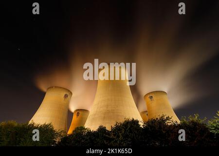 Cooling Towers at Drax Power Station near Goole,North Yorkshire,UK Stock Photo