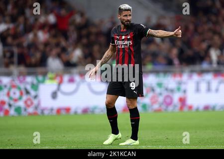 Milan, Italy. 18th Sep, 2022. Olivier Giroud of Ac Milan  gestures during the Serie A beetween Ac Milan and Ssc Napoli at Stadio Giuseppe Meazza on September 18, 2022 in Milano, Italy . Credit: Marco Canoniero/Alamy Live News Stock Photo