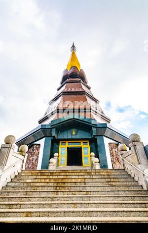 The royal stupa and pagoda dedicated to the king and queen of Thailand in Doi Inthanon national park near Chiang Mai city. 'Phra Maha Dhatu Nabha Meta Stock Photo