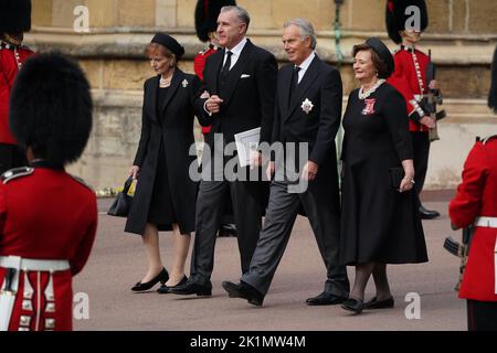 (left to right ) Her Majesty Margareta, Custodian of Romanian Crown, Prince Radu of Romania, Former Prime Minister Sir Tony Blair and wife Cherie arrive for the Committal Service for Queen Elizabeth II held at St George's Chapel in Windsor Castle, Berkshire. Picture date: Monday September 19, 2022. Stock Photo