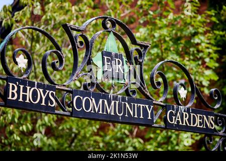 Alsager Cheshire East in Cheshire, England. B’Hoys Community Gardens Stock Photo