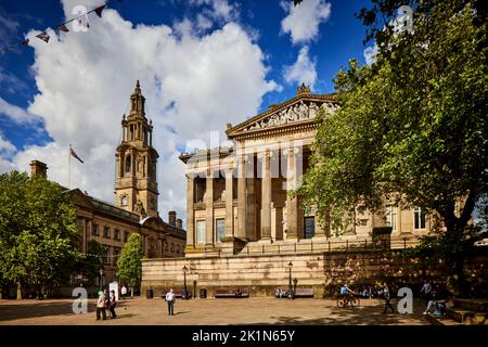 Preston town centre Harris Museum, Art Gallery & Library Stock Photo