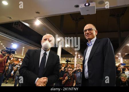 Naples, Italy. 19th Sep, 2022. Vincenzo De Luca Governor of Campania (L) and Enrico Letta (R), ex-Italian Premier and secretary of Italian Democratic Party during the electoral campaign at the Maritime Station of Naples. (Photo by Pasquale Gargano/Pacific Press) Credit: Pacific Press Media Production Corp./Alamy Live News Stock Photo