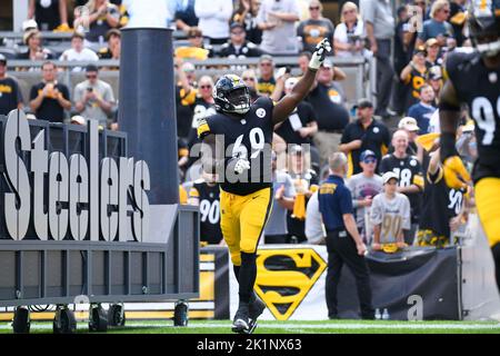 Pittsburgh Steelers guard Kevin Dotson (69) reacts after a holding call  during an NFL football game, Sunday, Oct. 2, 2022, in Pittsburgh, PA. (AP  Photo/Matt Durisko Stock Photo - Alamy