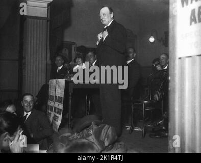 Winston Churchill making a speech at Waltham Abbey, Essex for the 1924 Election. Stock Photo