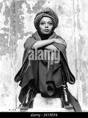 DIANA ROSS Portrait in MAHOGANY 1975 director BERRY GORDY story Toni Amber costume design Diana Ross Motown Productions / Nikor Productions / Paramount Pictures Stock Photo