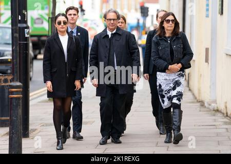 EDITORS PLEASE NOTE: IPSO have advised the family of Molly Russell have requested that her sisters should not be named in media coverage to protect their privacy. Permission was granted for her mother and sister to be photographed only on the first day of the inquest. Molly Russell's father Ian Russell (centre), mother Janet Russell (right) and her sister (left) arrive at Barnet Coroner's Court, north London, on the first day of the inquest into her death. The 14-year-old schoolgirl from Harrow, north-west London, viewed an extensive volume of material on social media, including some linked to Stock Photo