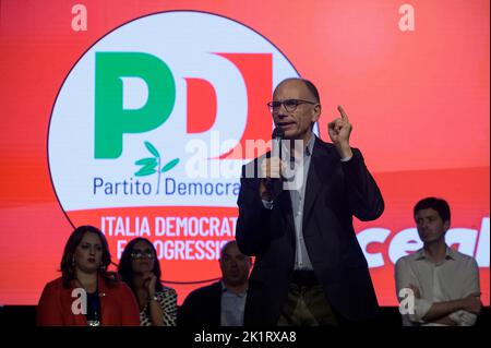 Enrico Letta (C), the leader of the PD Party, seen while giving a talk during the rally. The National Secretary of the Democratic Party, Enrico Letta, joined other national and local members of the party for a rally in Reggio Calabria, ahead of national elections (25 September 2022). Stock Photo