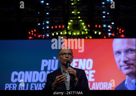 Reggio Calabria, Calabria, Italy. 17th Sep, 2022. Leader of PD Party, Enrico Letta, seen during the talk in the Southern city of Reggio Calabria. The National Secretary of the Democratic Party, Enrico Letta, joined other national and local members of the party for a rally in Reggio Calabria, ahead of national elections (Credit Image: © Valeria Ferraro/SOPA Images via ZUMA Press Wire) Stock Photo