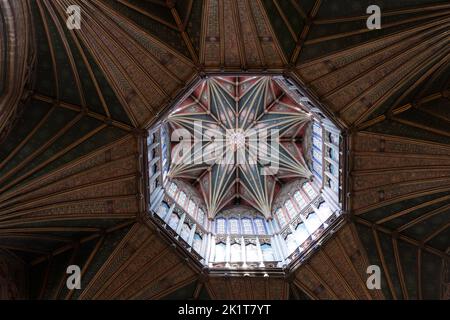 Interior of Ely Cathedral Church of the Holy and Undivided Trinity. Octagon ceiling detail Stock Photo