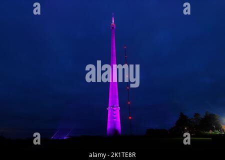 The UK's tallest free standing structure Arqiva Tower, was lit up in Purple t opay tribute to Her Majesty the Queen Elizabeth. Stock Photo