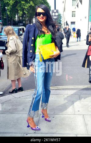 London, UK. 20th Sep, 2022. Street style fashion as public attend spring summer London Fashion Week show. Credit: JOHNNY ARMSTEAD/Alamy Live News Stock Photo