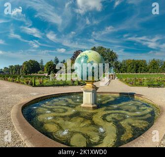 The formal baroque garden of the palace Het Loo Stock Photo