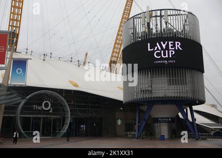 London, UK. 21 Sept, 2022.  A screen announcing the Laver Cup 2022, a men's indoor tennis tournament between teams from Europe and the rest of the world, taking place at The O2 Arena between the 23 and 25 September in London. Picture date: Wednesday September 21, 2022, London. Credit: Isabel Infantes/Alamy Live News Stock Photo