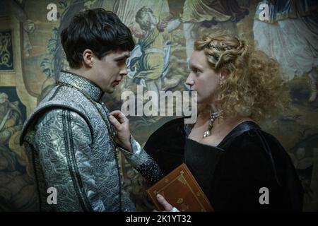 THE SERPENT QUEEN, from left: Ludivine Sagnier as Diane de Poitiers