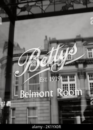 Bettys Café Tea Rooms, St Helen’s Square, York, North Yorkshire, England, UK - B/W Stock Photo