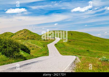 Road over Sharpshooter Ridge; Little Bighorn Battlefield National Monument; Montana; USA Stock Photo