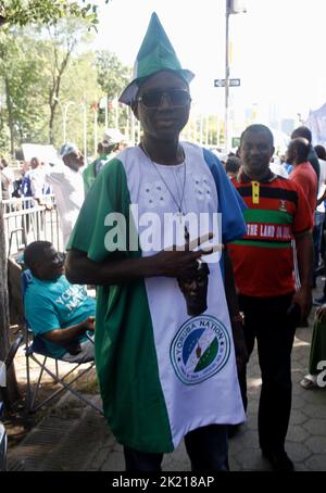 New York, USA. 21st Sep, 2022. (NEW) Nigerians protest and demand creation of Yoruba Nation during UNGA 77 in New York. September 20, 2022, New York, USA: Nigerians protest and demand creation of Yoruba Nation during the 77th United Nations General Assembly in New York during their presidentÃ¢â‚¬â„¢s speech at the UNGA 77 in New York. They want to exit Nigeria and have their own Yoruba Nation and showing their disgust against Muhammadu BuhariÃ¢â‚¬â„¢s government. They sang and danced attracting attentions of other protesters even that of the policemen. The seventy-seventh session of the Stock Photo