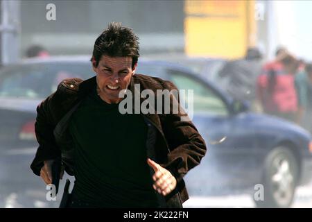 TOM CRUISE, MISSION: IMPOSSIBLE III, 2006 Stock Photo