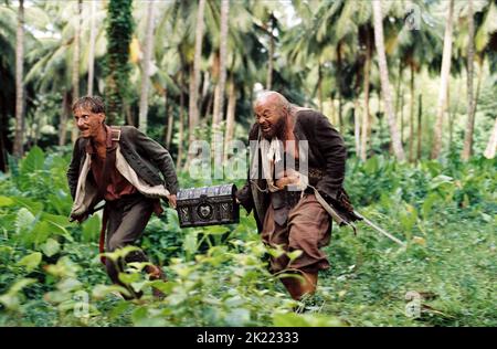 MACKENZIE CROOK, LEE ARENBERG, PIRATES OF THE CARIBBEAN: DEAD MAN'S CHEST, 2006 Stock Photo