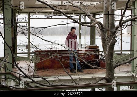 KEANU REEVES, THE LAKE HOUSE, 2006 Stock Photo