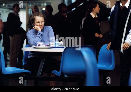 JUDI DENCH, NOTES ON A SCANDAL, 2006 Stock Photo