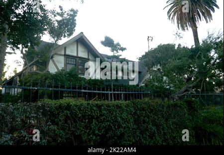 Los Angeles, California USA 15th September 2022 A general view of atmosphere of Singer Marvin Gaye's Murder Location by his Father Marvin Gay Sr. on April 1,1984 at 2101 South Gramercy Place in Los Angeles, California USA. Photo by Barry King/Alamy Stock Photo Stock Photo