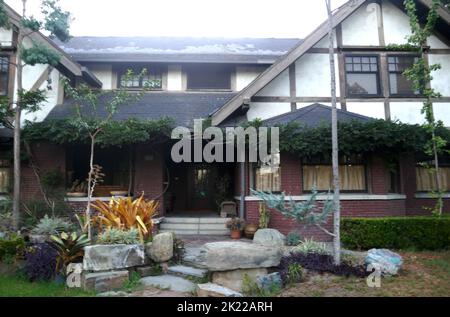 Los Angeles, California USA 15th September 2022 A general view of atmosphere of Singer Marvin Gaye's Murder Location by his Father Marvin Gay Sr. on April 1,1984 at 2101 South Gramercy Place in Los Angeles, California USA. Photo by Barry King/Alamy Stock Photo Stock Photo