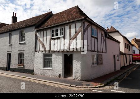 54 Kings Street, a Tudor Cottage situated at the junction with Short Street, Sandwich, Kent Stock Photo