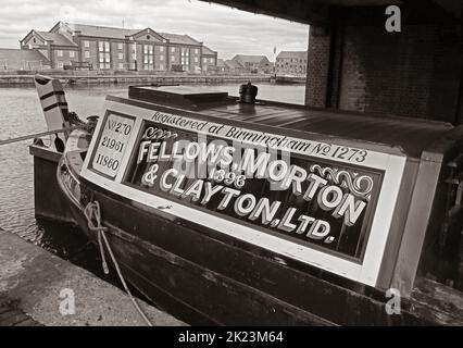 BW - Canal barge, narrowboat, carrying, Fellows Morton, 1396, & , Clayton, Ltd, Registered at Birmingham No1273 Stock Photo