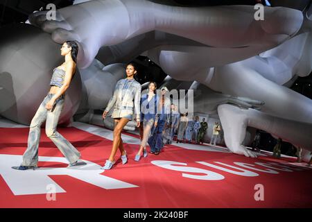 style ladies clothes