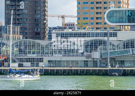 Amsterdam, Nederland - September, 2022: High rise industrial buildings located in Rotterdam. Stock Photo