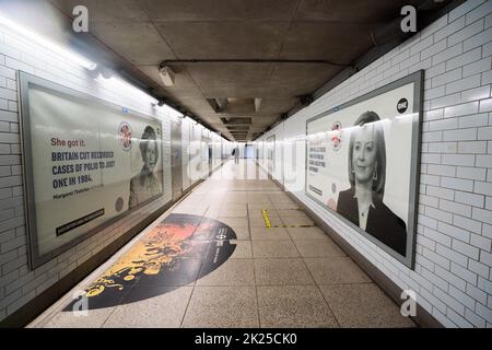 London UK. 22 September 2022.  Former and Current Conservative PM Margaret Thatcher and Liz Truss. A poster on the London Underground  by One Global Campaign to highlight the impact British Prime Ministers have had on global health to combat infectious diseases  Credit: amer ghazzal/Alamy Live News. Stock Photo