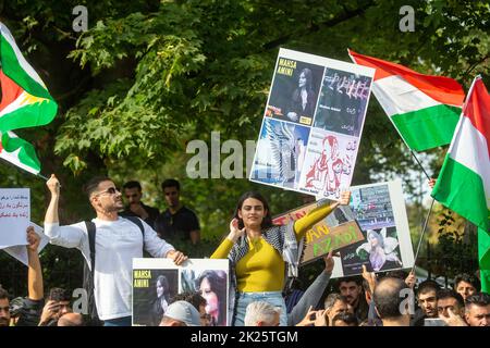 London, England, UK. 22nd Sep, 2022. Protesters stage a demonstration outside Iranian embassy in London for Mahsa Amini, who was killed by morality police in Iran. (Credit Image: © Tayfun Salci/ZUMA Press Wire) Stock Photo