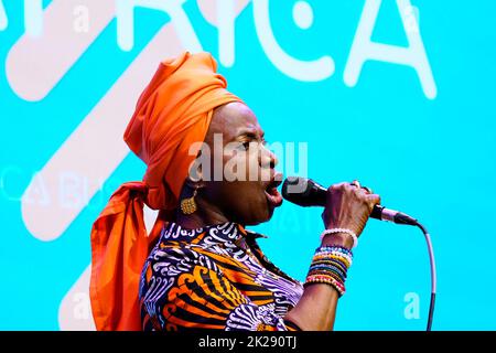 09/19/2022 New York, New York Angelique Kidjo speaks onstage at The Unstoppable Africa Conference, held at Cipriani 42nd Street in New York City, Monday, September 19, 2022. Photo by Jennifer Graylock-Graylock.com 917-519-7666 Stock Photo