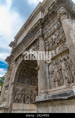 Arch of Trajan, ancient Roman triumphal arch, Benevento, Campania, Italy Stock Photo