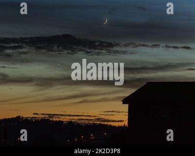 Moon and Venus in the dawn Stock Photo