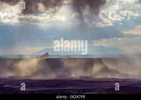 Storm clouds over Cleopatra's Chair in the Orange Cliffs, Glen Canyon NRA, viewed from the Candlestick Tower Overlook, Canyonlands NP, Utah.  Henry Mo Stock Photo