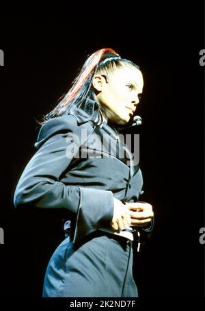 JANET JACKSON ; live in London, UK ;  undated (1990s) ;  Credit : Mel Longhurst / Performing Arts Images ;   www.performingartsimages.com Stock Photo