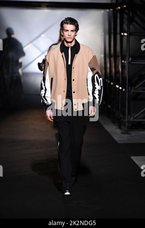 Andreas Athanasopoulos Milan Fashion Week - Men F/W 2025-26 Giorgio ...