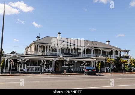 The 1897 Victorian built Princes Gate Hotel was New Zealand's first private hotel in Rotorua, a town on the shore of lake Rotorua on New Zealand's Nor Stock Photo