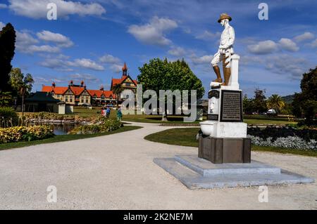A memorial statue of a local Boer War hero:  Sgt Fred Wylie stands in the gardens of the Government Gardens in Rotorua, a town on the shore of lake Ro Stock Photo