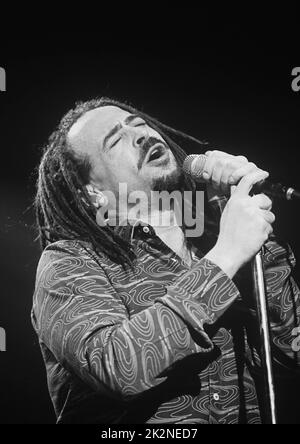 COUNTING CROWS ; Adam Duritz ; at Shepherd's Bush Empire, London, UK